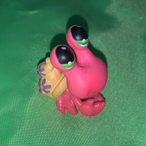 Hasbro LPS Littlest Pet Shop Pink and Yellow Hermit Crab (#62)